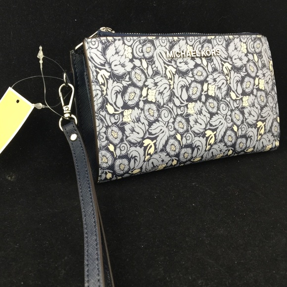 Michael Kors NEW Jet Set doublezip wristlet/wallet - Picture 2 of 9